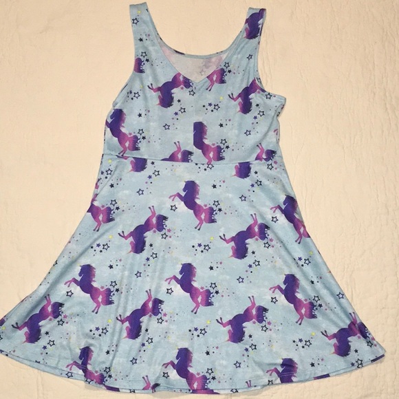 Little girls sz 7/8 so dress unicorn NWOT - Picture 3 of 3